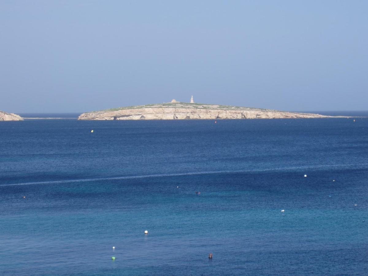 Apartmán The Sea Across The Road - Flat 4 St. Paul's Bay Exteriér fotografie